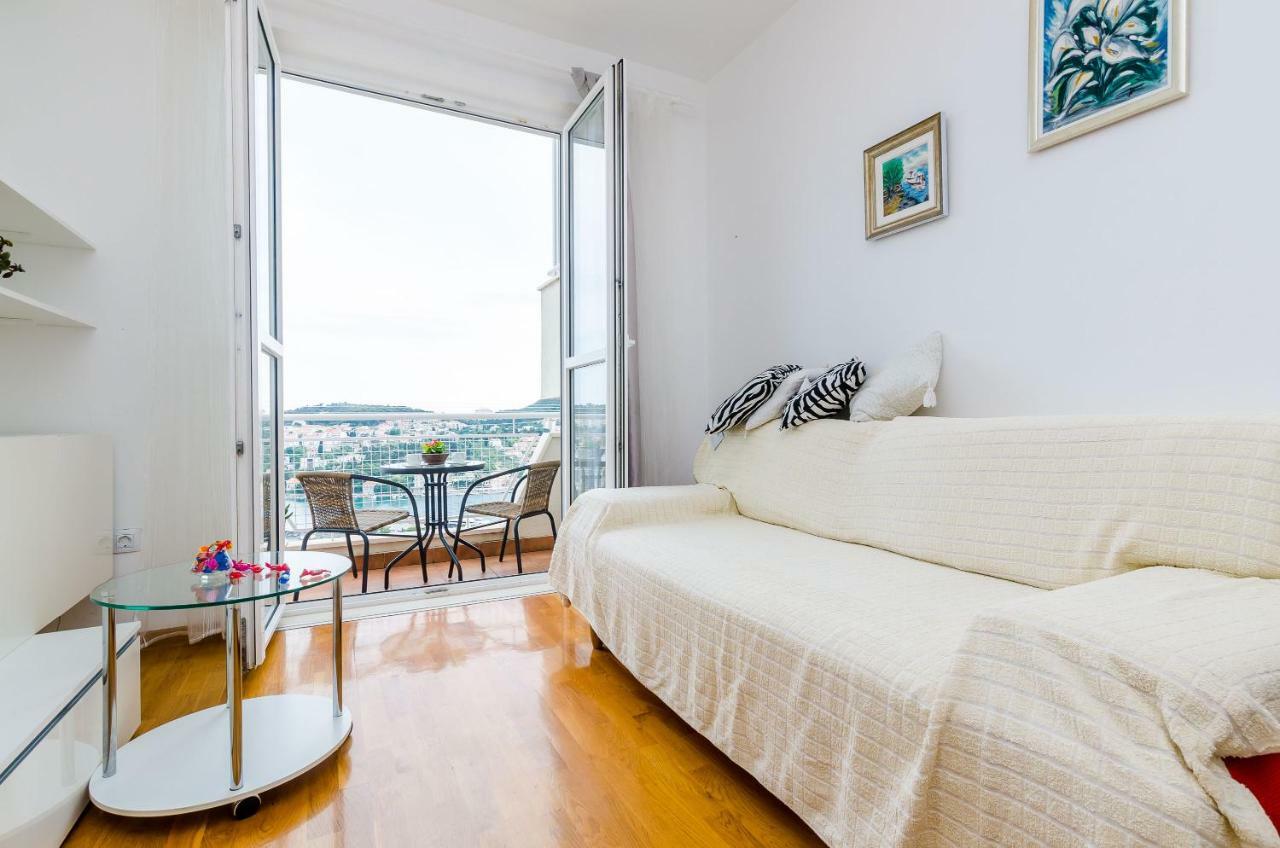Apartment Sofia دوبروفينك المظهر الخارجي الصورة