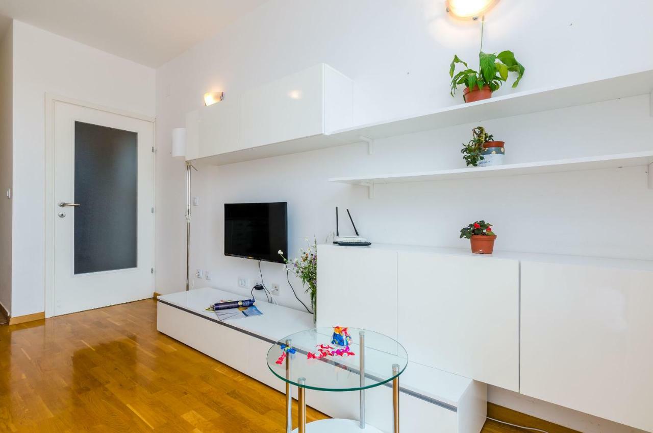 Apartment Sofia دوبروفينك المظهر الخارجي الصورة