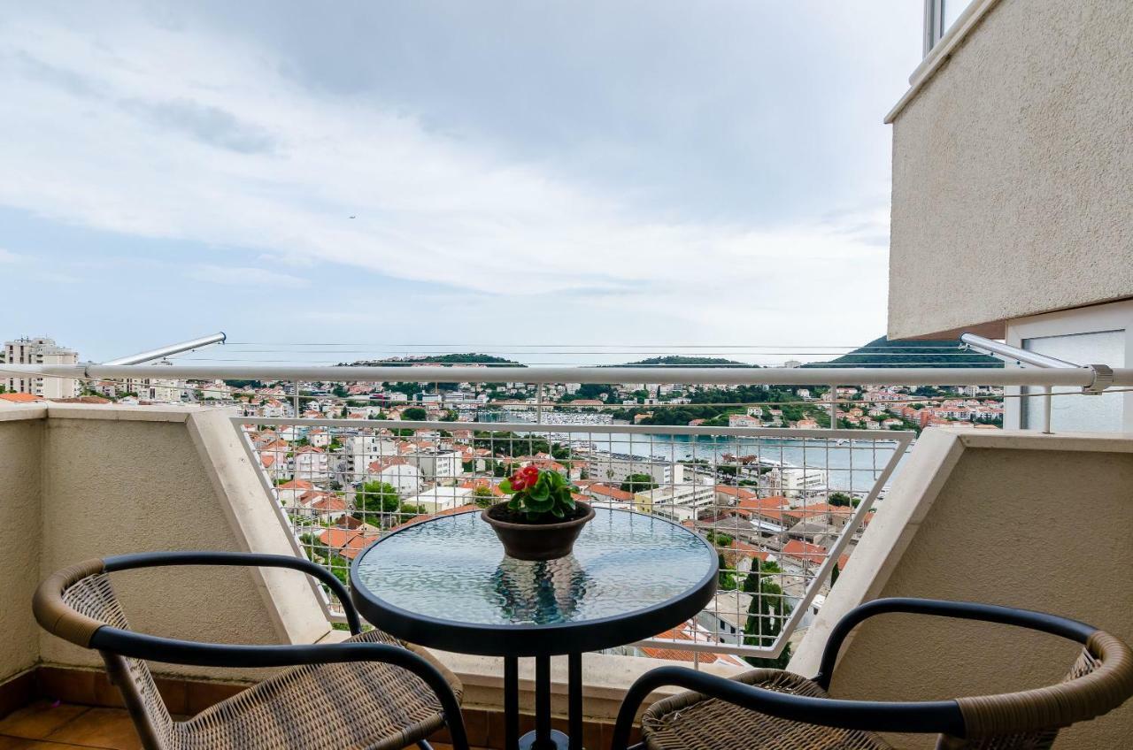 Apartment Sofia دوبروفينك المظهر الخارجي الصورة